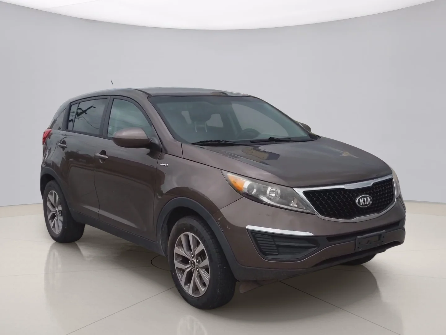 Used 2015 Tan Kia LX AWD image 7
