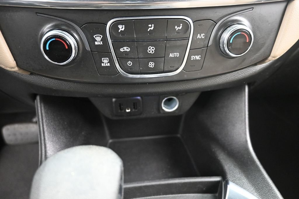 Used 2023 Black Chevrolet LS image 19
