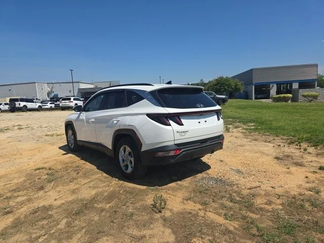 Used 2022 Gray Hyundai SEL image 5