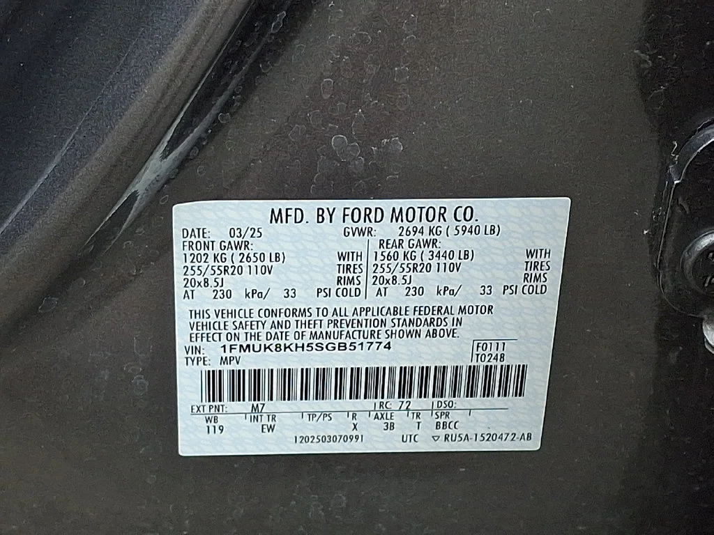 Used 2025 Carbonized Gray Ford ST-Line image 28