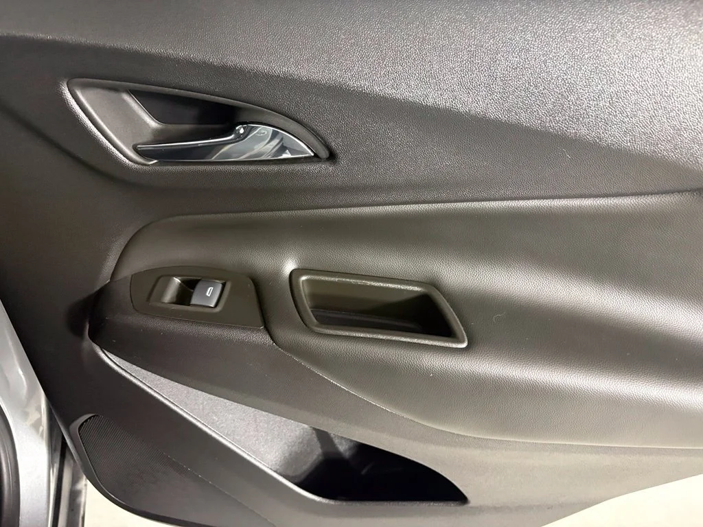 Used 2024 Sterling Gray Metallic Chevrolet LT image 18