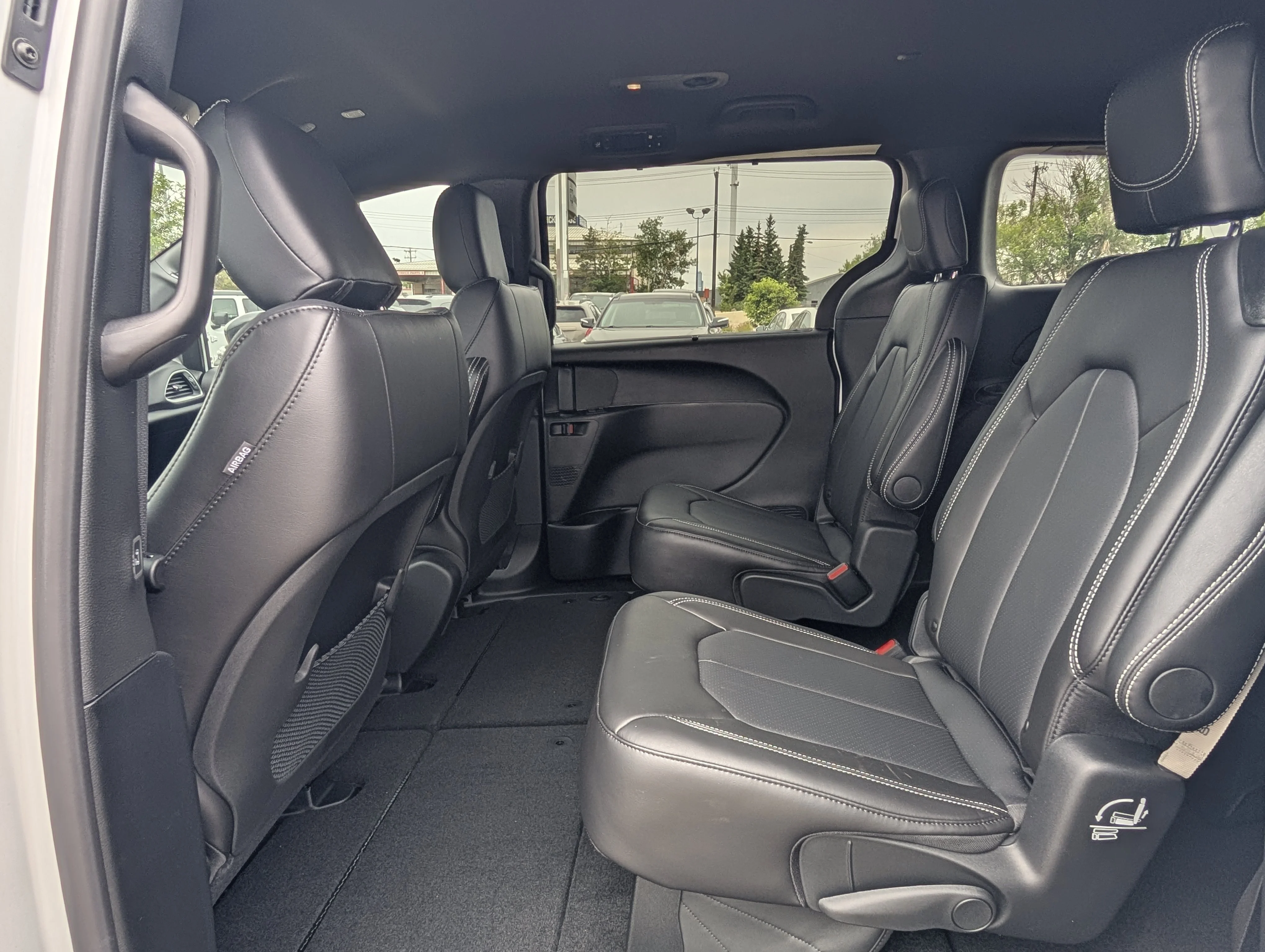 New 2026 Bright White Chrysler SXT image 18