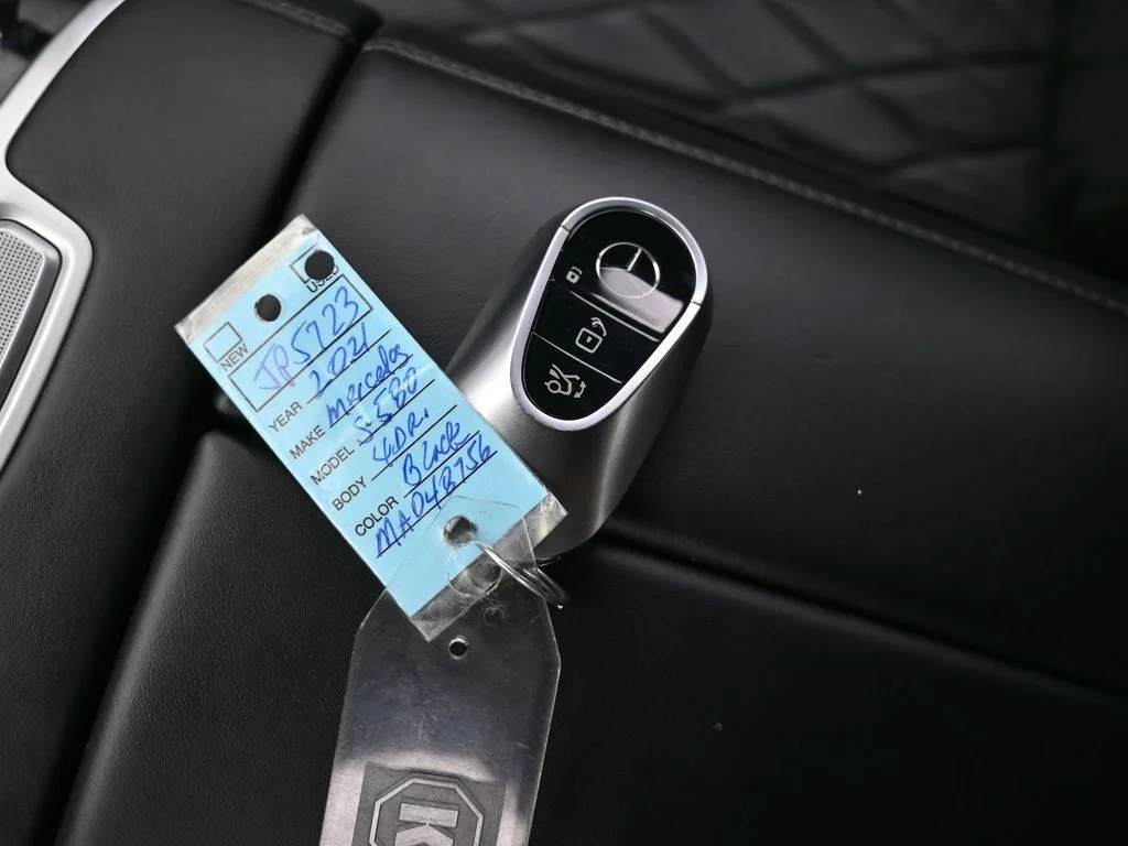 Used 2021 Obsidian Black/designo Diamon White Mercedes-Benz S 580 image 19