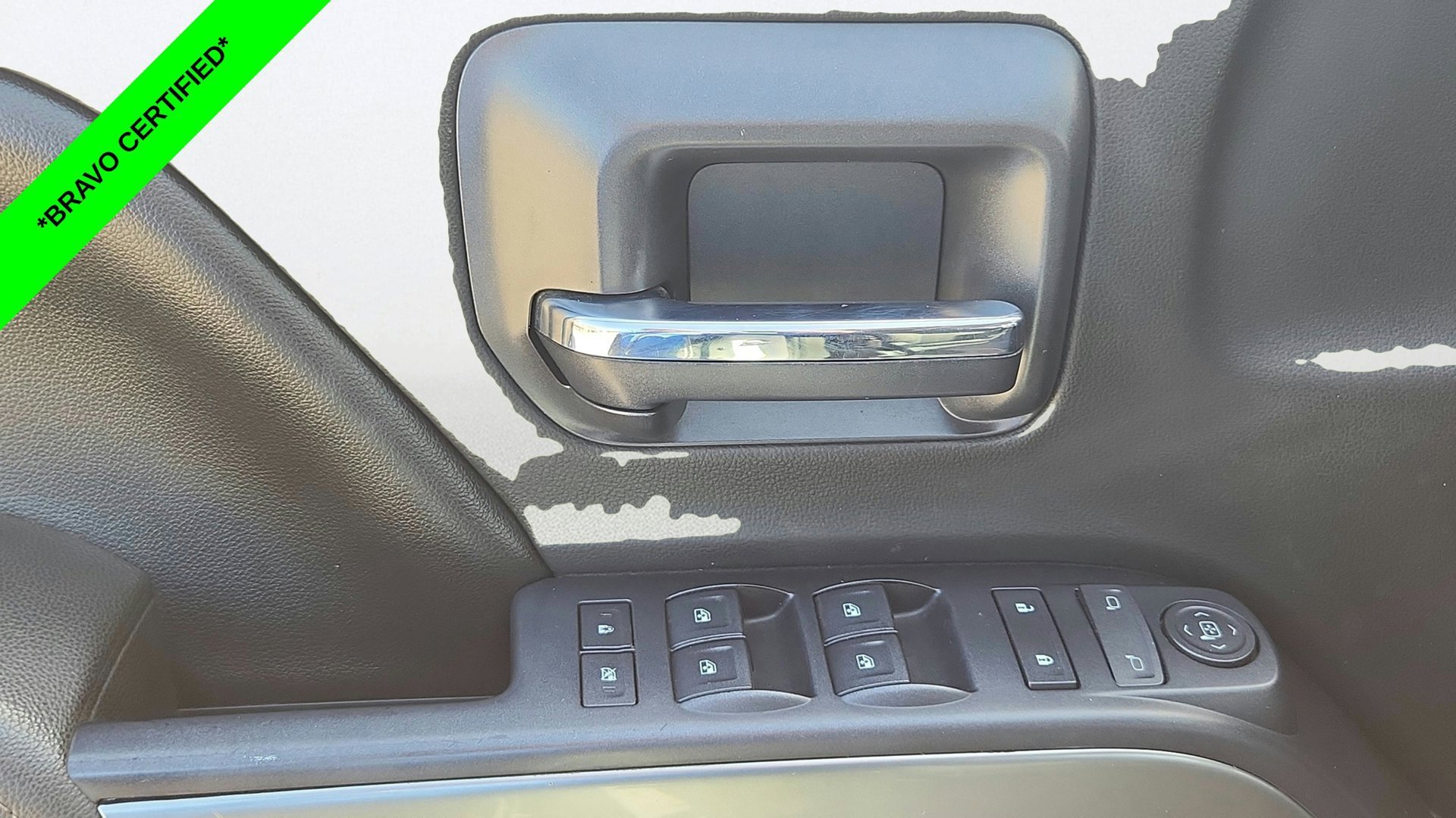 Certified Used 2017 SUMMIT WHITE Chevrolet LT image 18