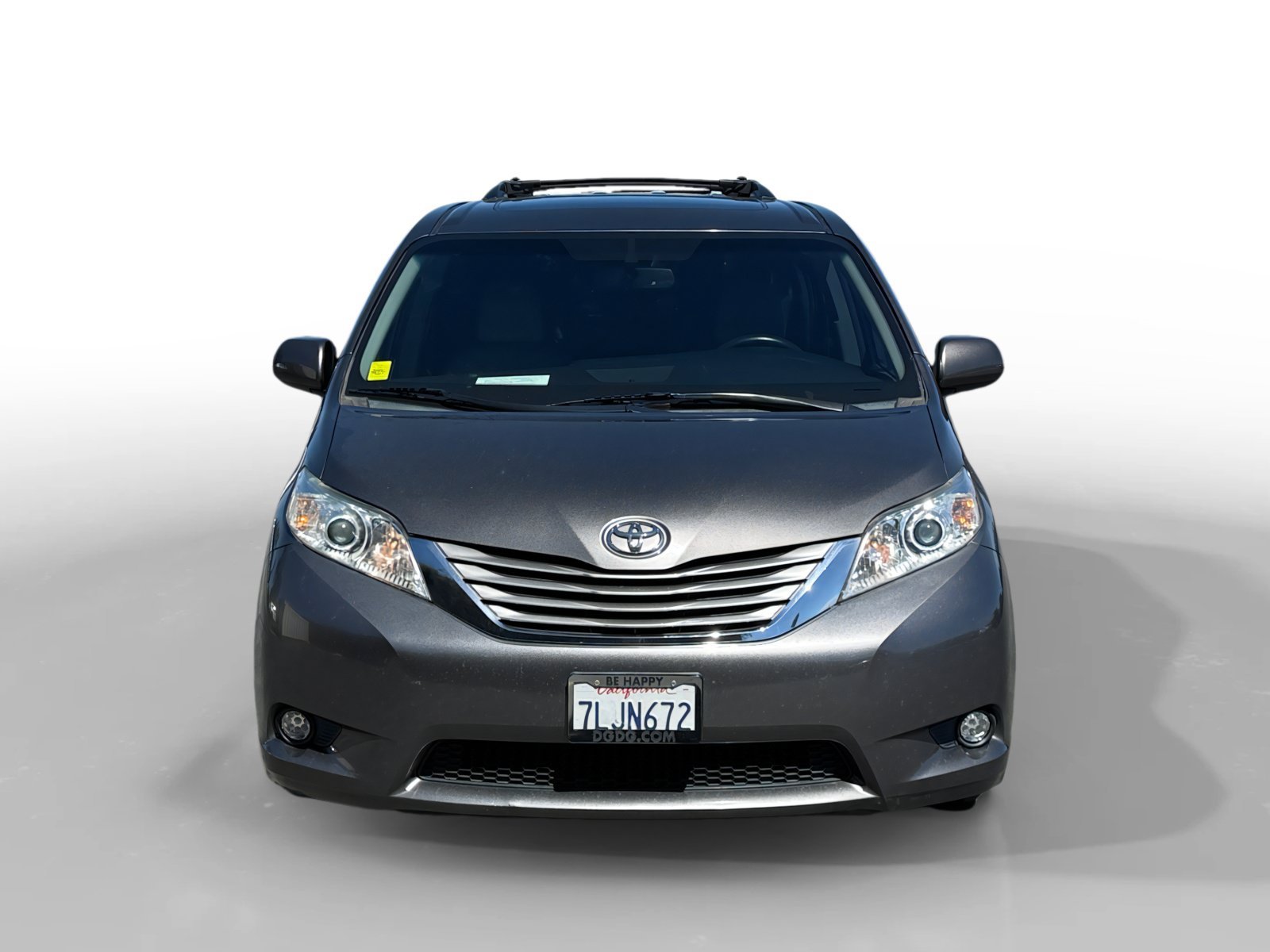 Used 2015 Predawn Gray Mica Toyota XLE image 8