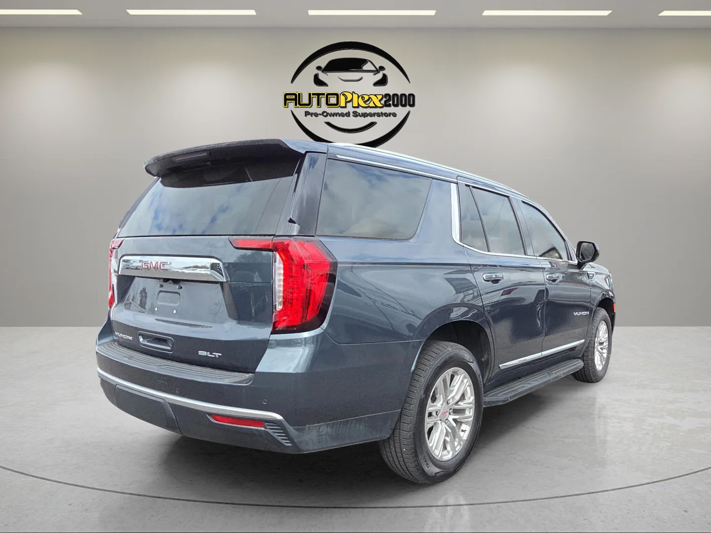Used 2021 Blue GMC SLT image 6