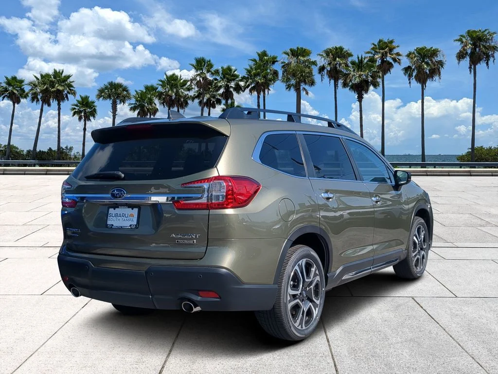 New 2026 AUTUMN GREEN METALLIC Subaru Touring 7-Passenger image 4