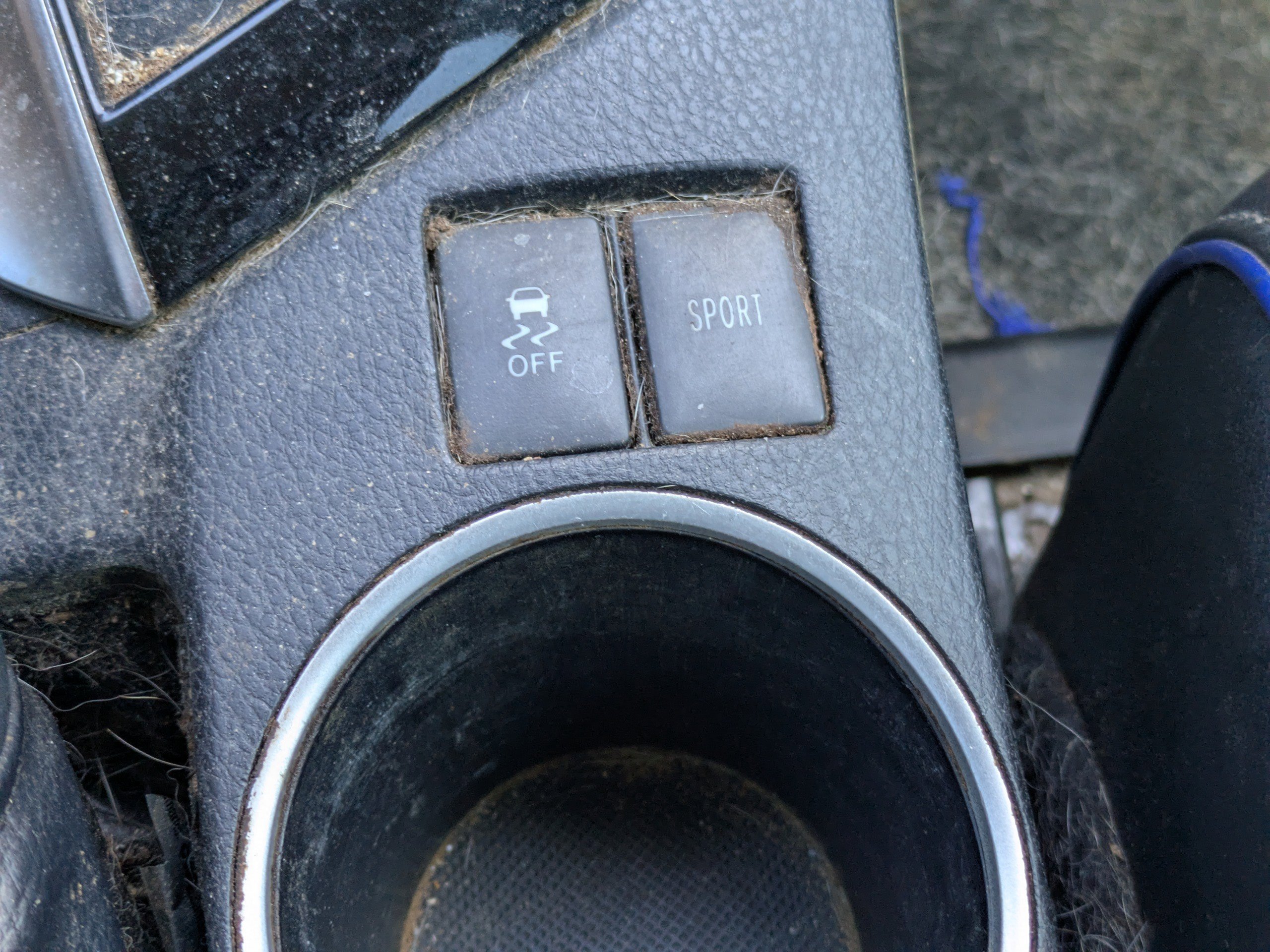 Used 2017  Toyota LE image 26