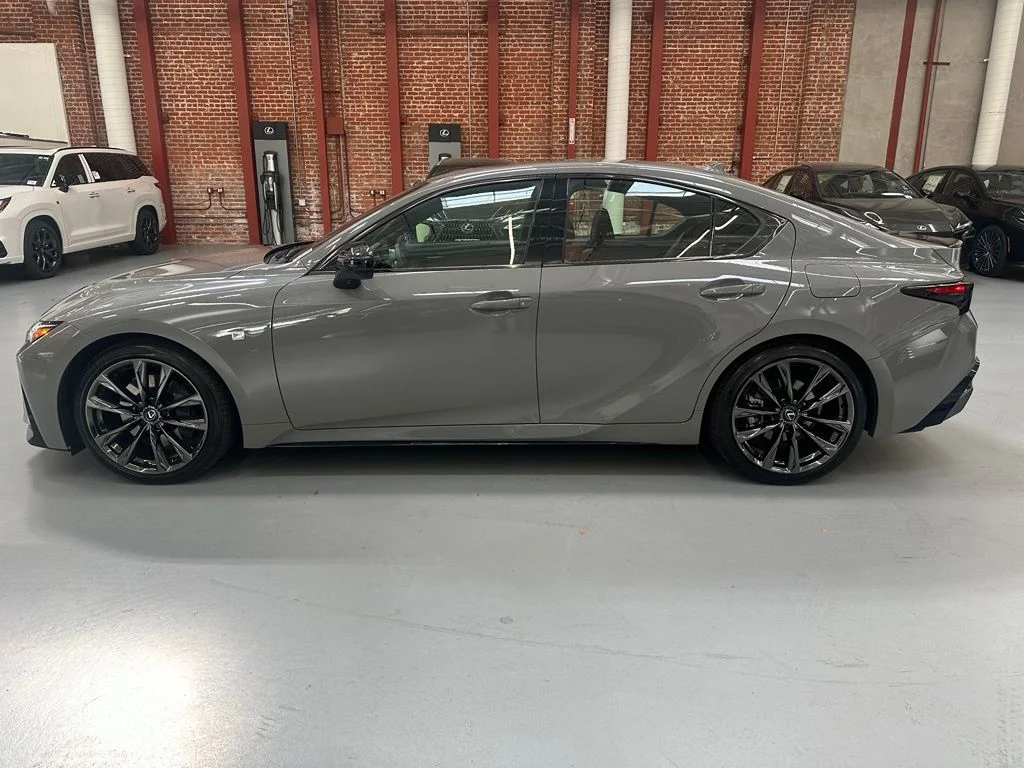 Certified Used 2025  Lexus 350 F SPORT image 11