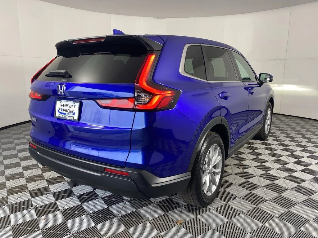 Used 2024 Canyon River Blue Metallic Honda EX-L image 7