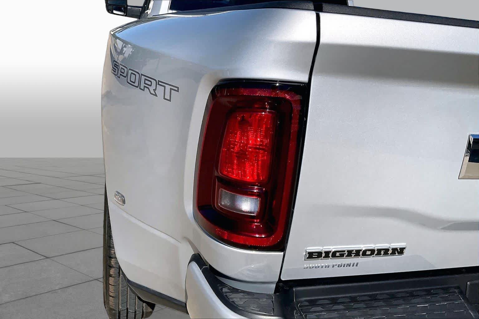 New 2027 Silver-Zynith Exterior Paint RAM Big Horn image 14