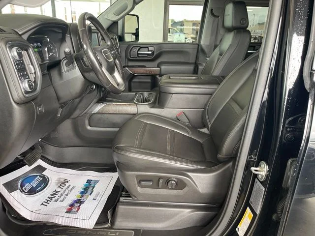 Used 2022 Black GMC Denali image 18