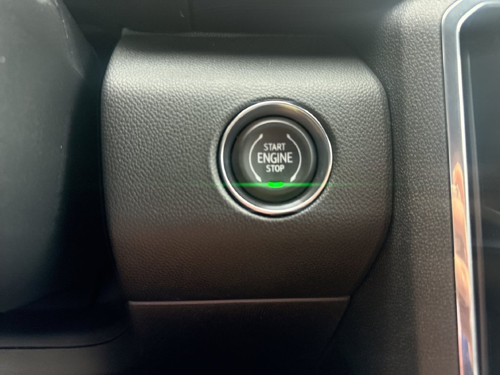 New 2027 Sterling Metallic GMC Elevation image 17