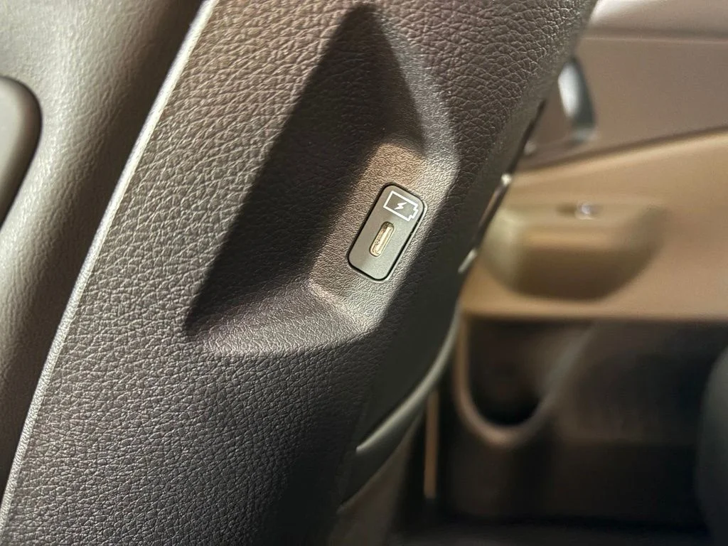 New 2026 Ceramic Silver Kia EX image 37