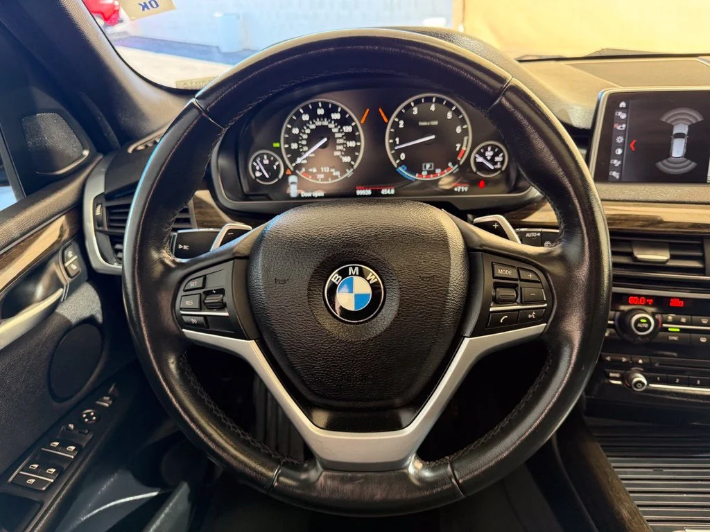 Used 2018 Dark Graphite BMW sDrive35i image 22