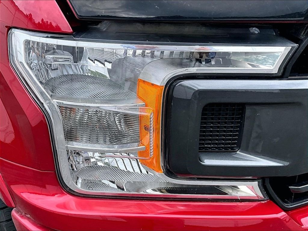 Used 2020 Rapid Red Metallic Tinted Clearcoat Ford XLT image 31