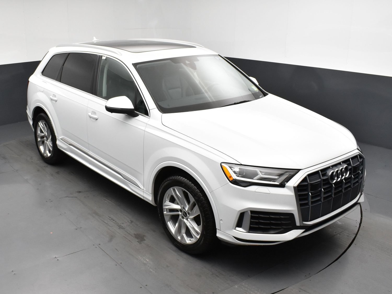 2023 Audi Q7 Premium Plus - Photo 17