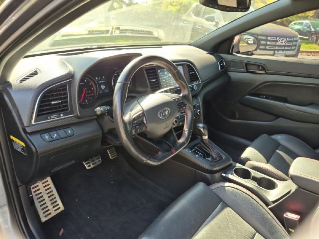 Used 2018 Gray Hyundai Sport image 10