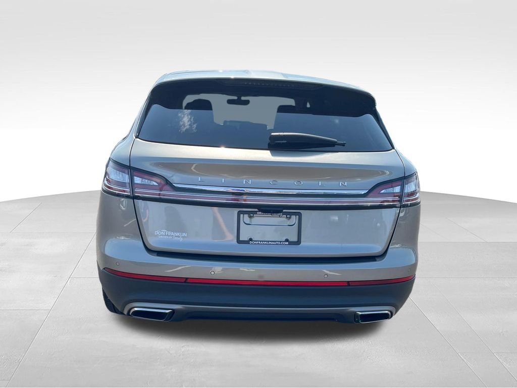 Used 2023 Beige Lincoln Reserve image 4