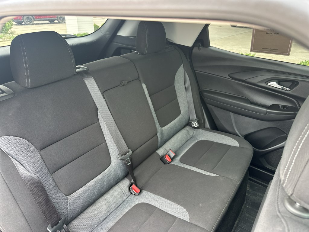 Used 2024 Sterling Gray Metallic Chevrolet LT image 34
