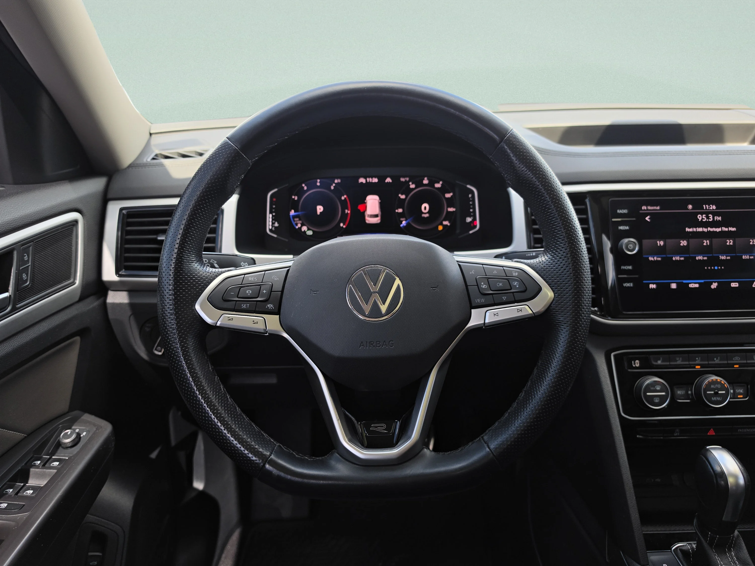 Used 2022 Platinum Gray Metallic Volkswagen 3.6L V6 SEL R-Line image 20