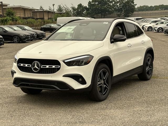 New 2026 Polar White Mercedes-Benz GLA 250 image 7