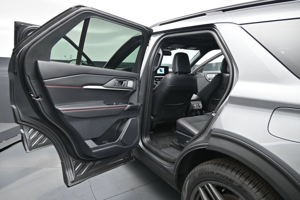 New 2026 Carbonized Gray Metallic Ford ST image 19