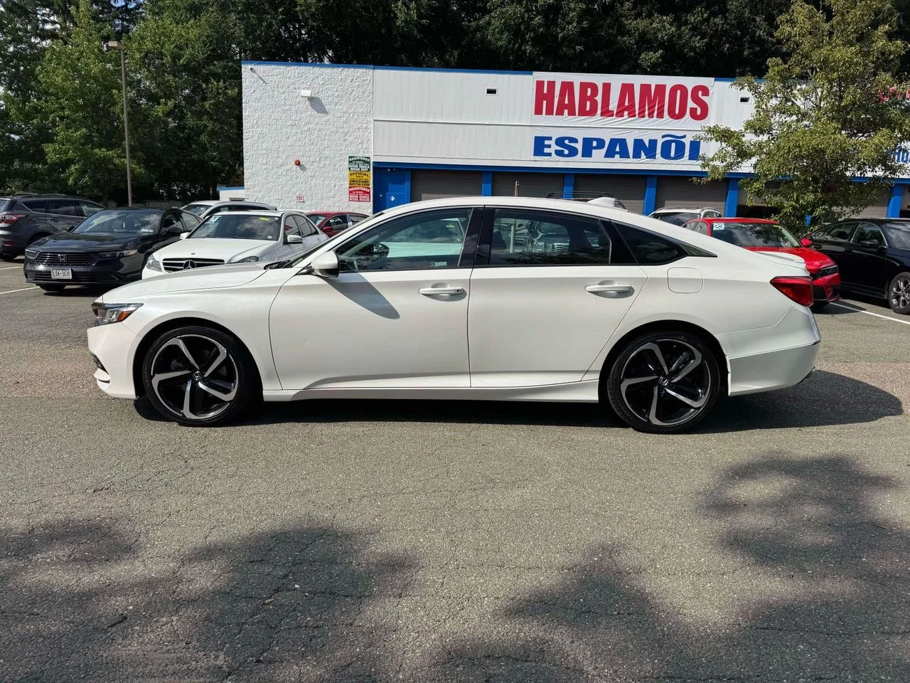 Used 2019 Platinum White Pearl Honda Sport image 4