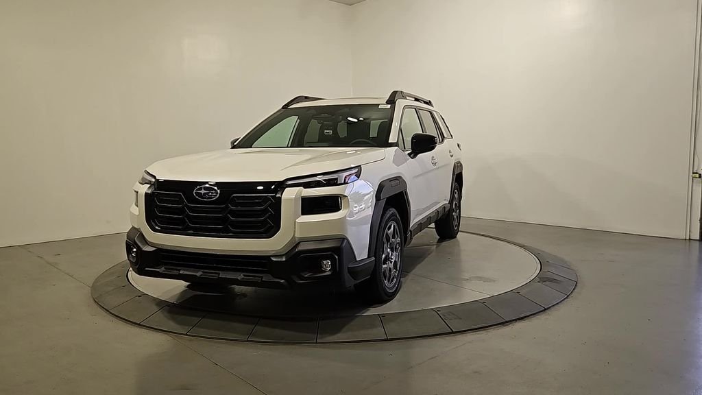2026 Subaru Outback Premium's photo