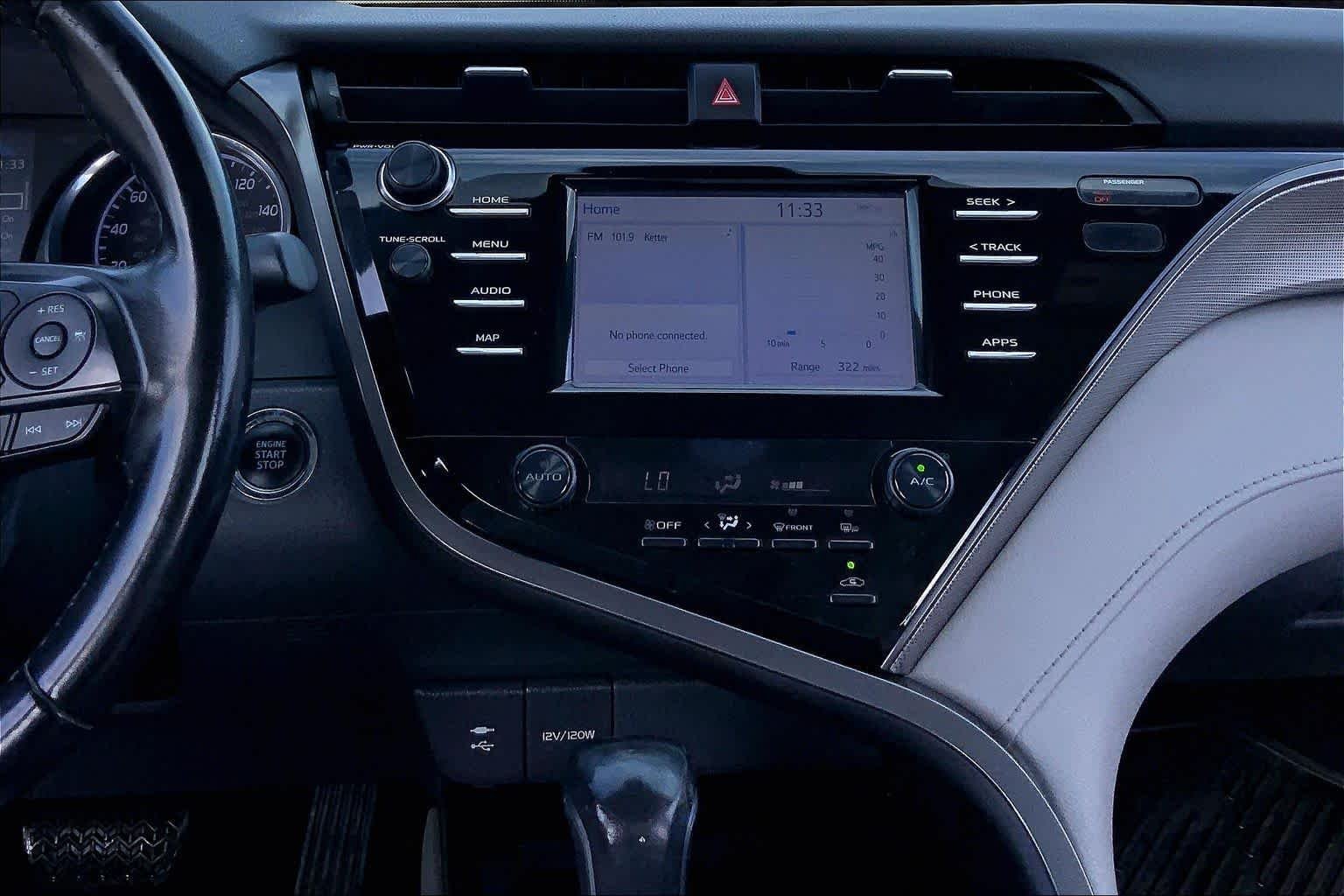 Used 2019 Midnight Black Metallic Toyota SE image 7
