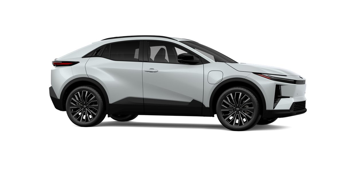 New 2026 Wind Chill Pearl Toyota XSE image 35
