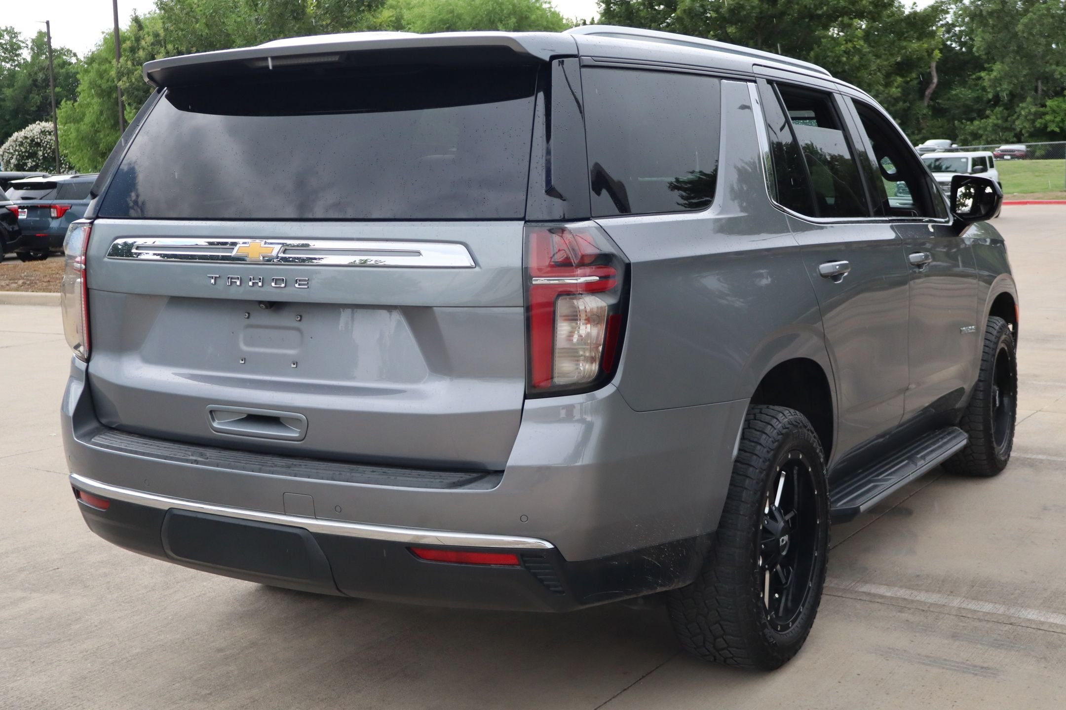 Used 2021 Gray Chevrolet LS image 3