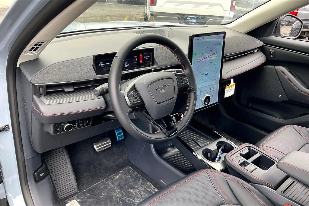 New 2026 Glacier Gray Metallic Tri-coat Ford Premium image 13