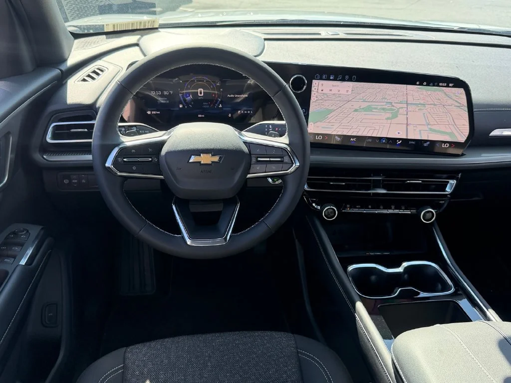 2027 Chevrolet Traverse LT - Photo 12