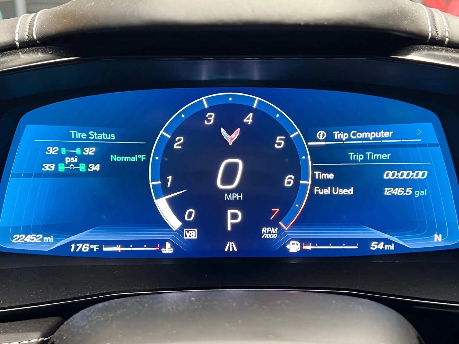 Used 2025 Black (gba) Chevrolet Stingray image 18