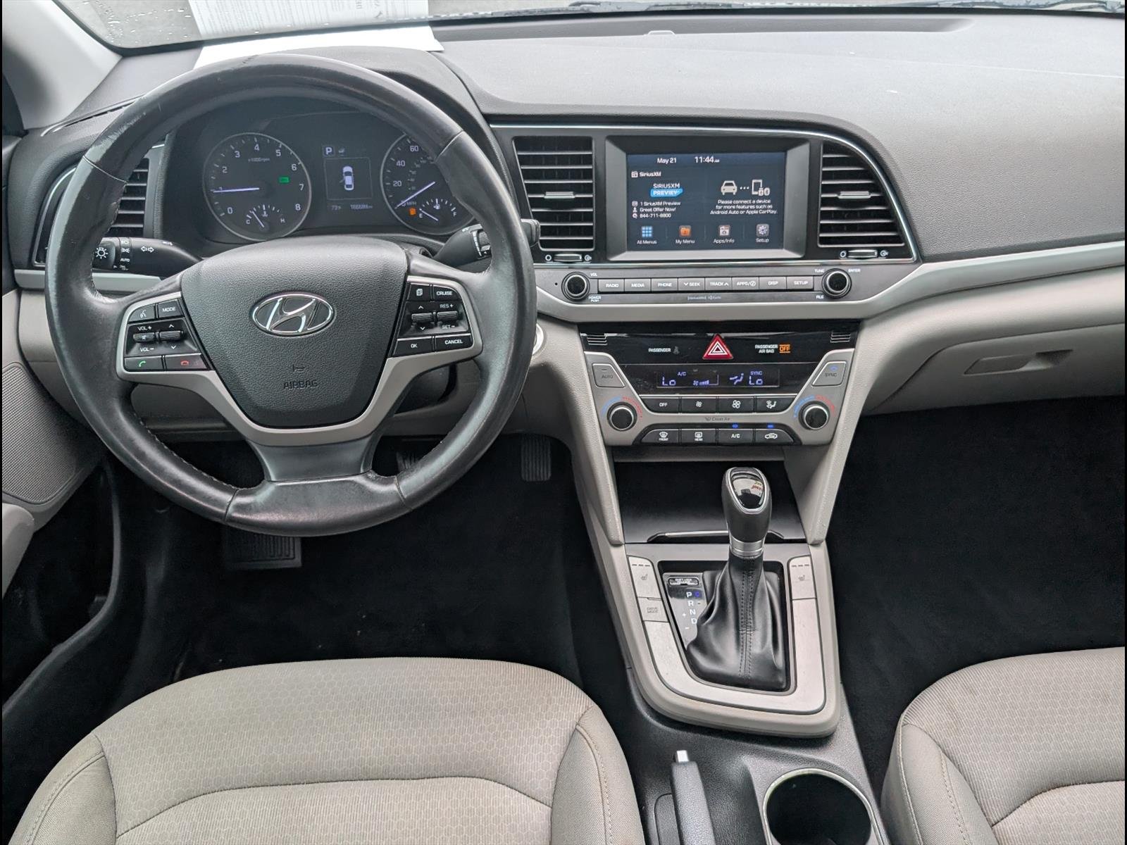 Used 2018 Phantom Black S3 Hyundai Value Edition image 8