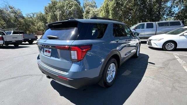 2026 Ford Explorer Active - Photo 4
