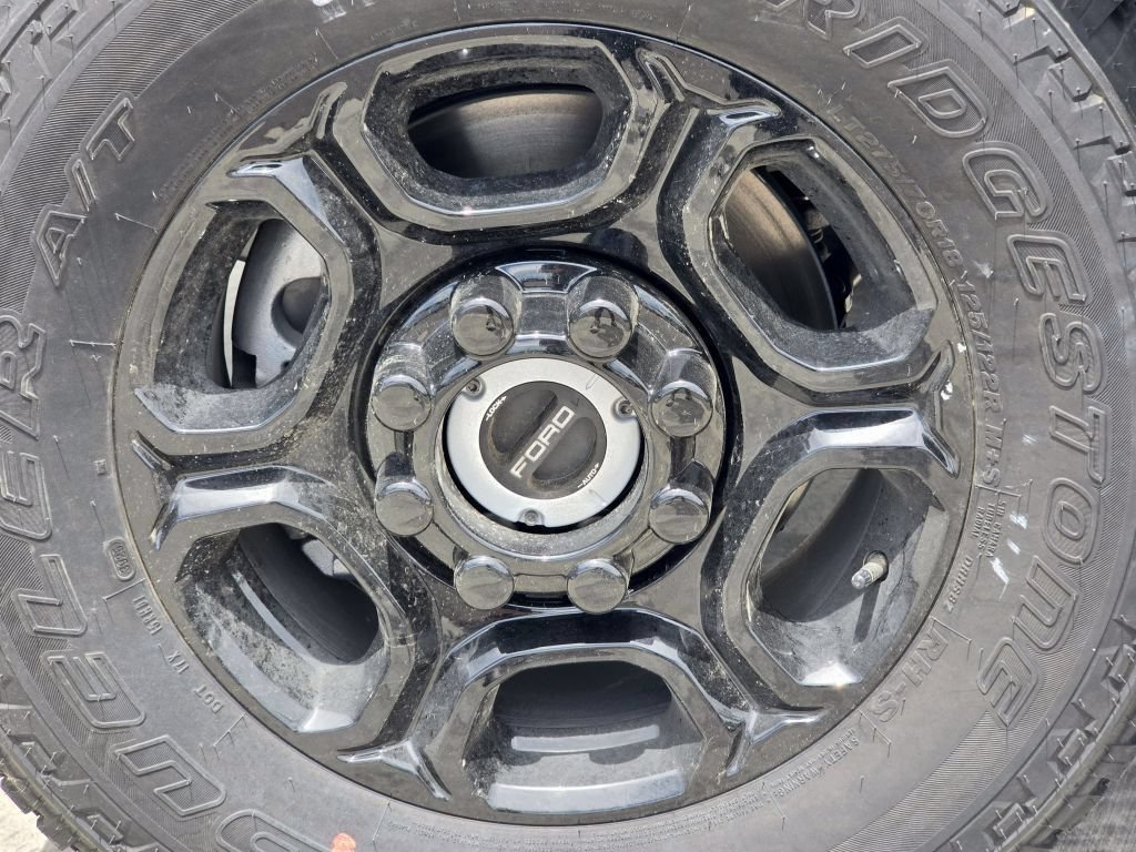 New 2026 Oxford White Ford XL/STX image 26