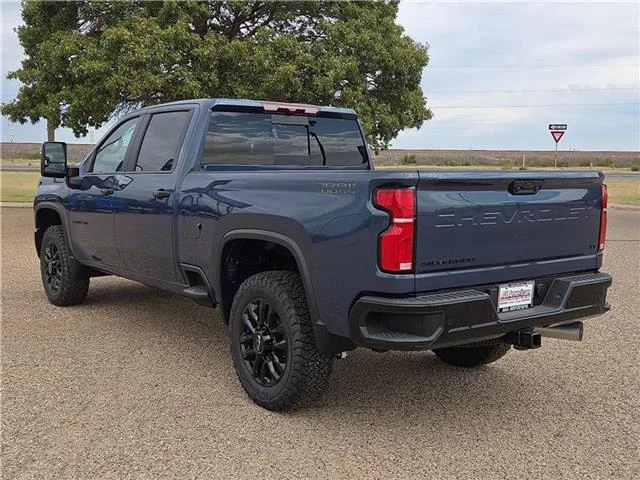 New 2026 GXP Lakeshore B Chevrolet LT 4x4 Crew Cab 6.75 ft. box 159 in. WB image 3