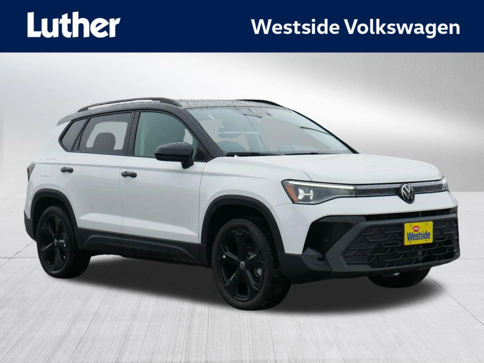 New 2026 Pure White w/Deep Black Roof Volkswagen SE Black image 1