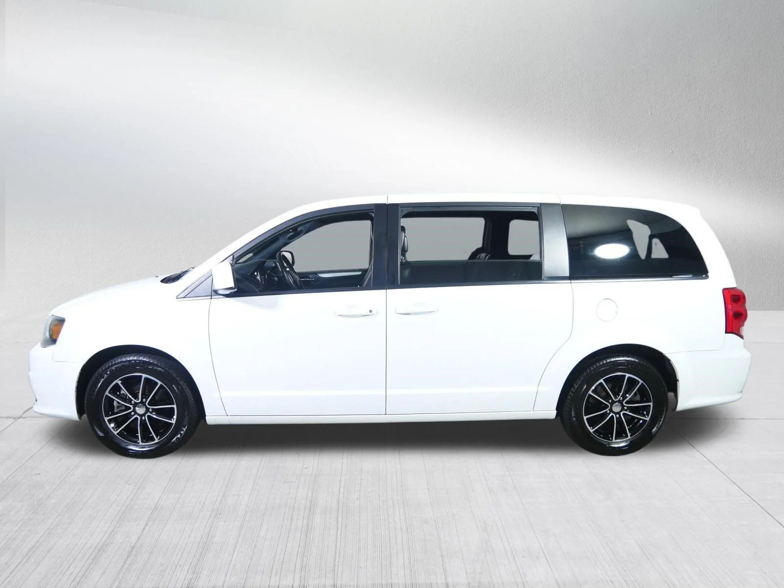 Used 2019 White Knuckle Clearcoat Dodge GT image 4