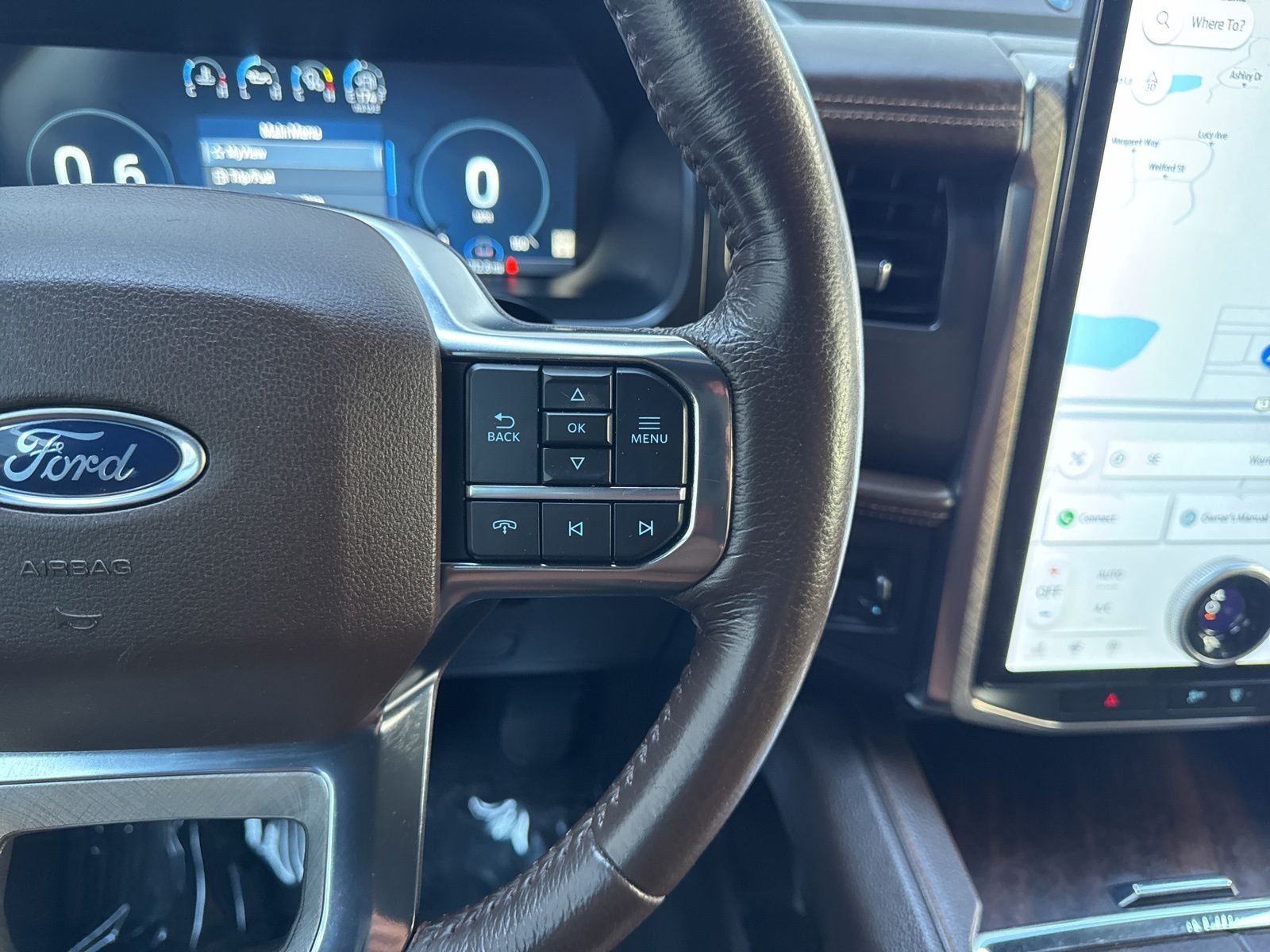 Used 2022 White Ford King Ranch image 19
