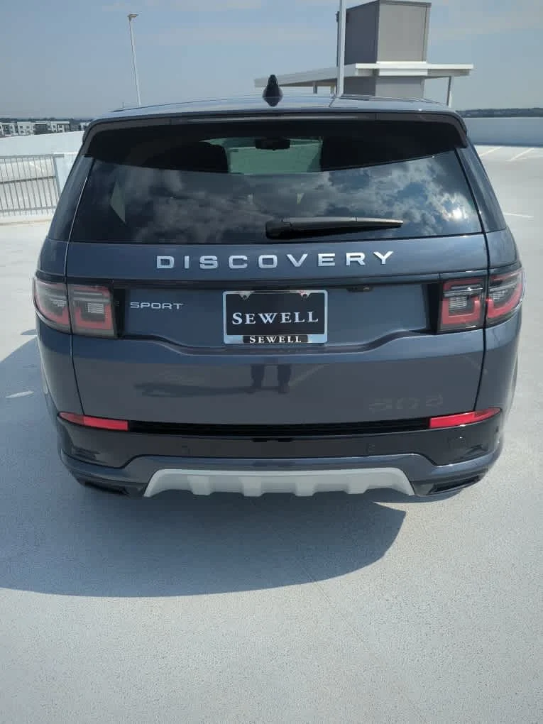 Certified Used 2025 Varesine Blue Metallic Land Rover S image 5