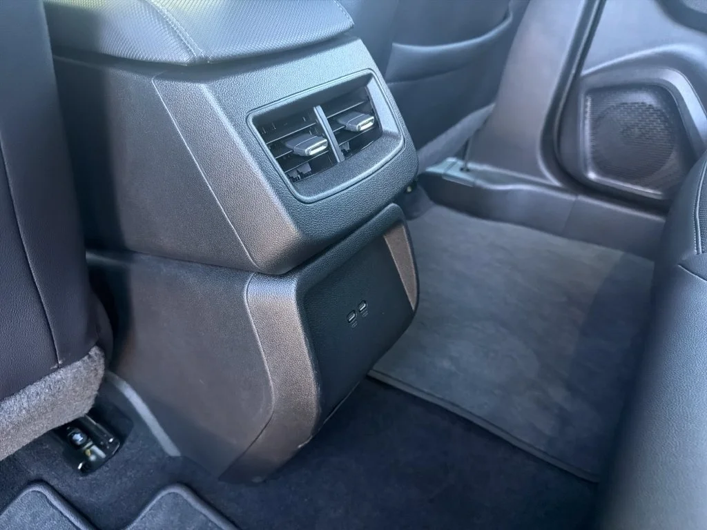 2024 Chevrolet Equinox EV LT - Photo 57