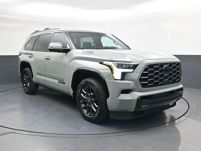 Used 2025 Lunar Toyota Platinum image 2