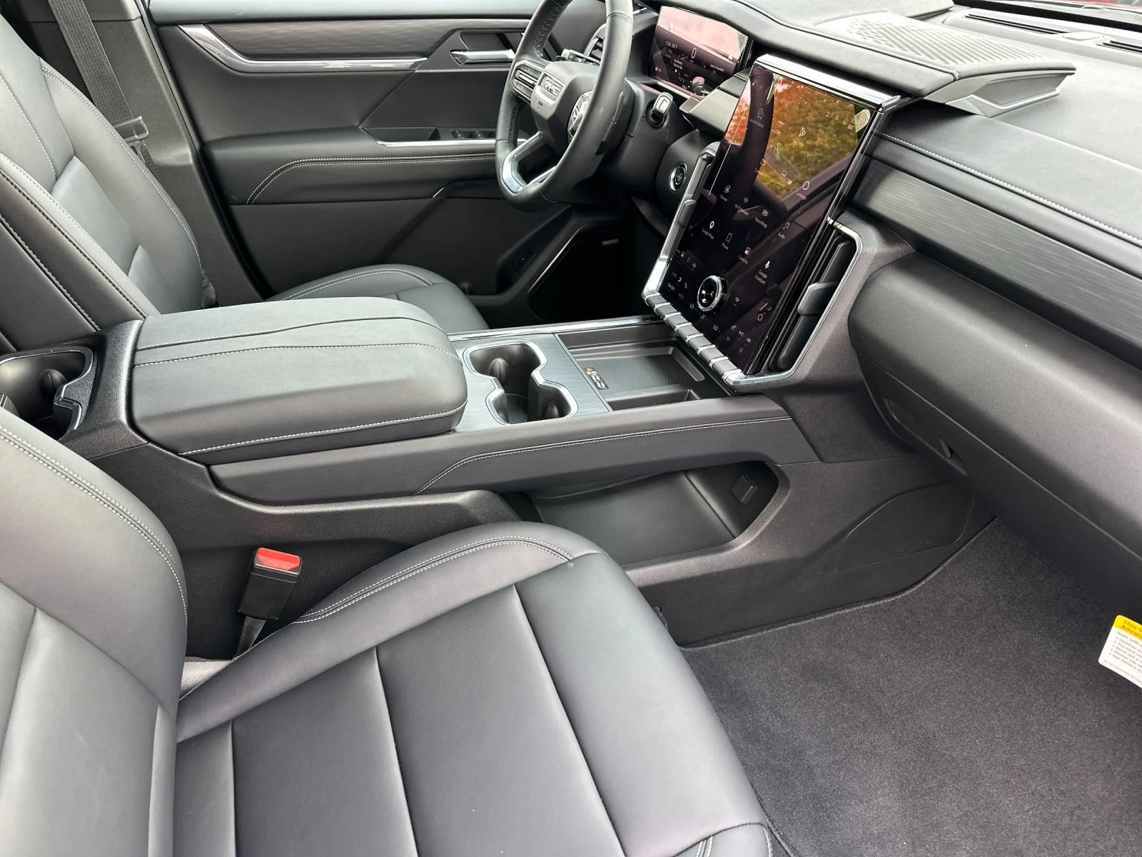 New 2027 Ebony Twilight Metallic GMC Elevation image 16