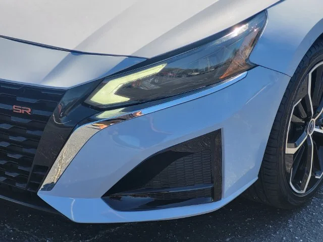 Used 2024 Gray Nissan 2.5 SR image 7