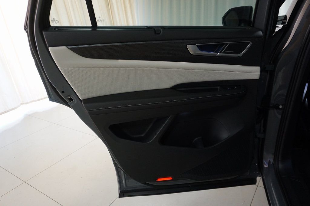 2026 Volkswagen Atlas Cross Sport SEL Premium R-LINE - Photo 29