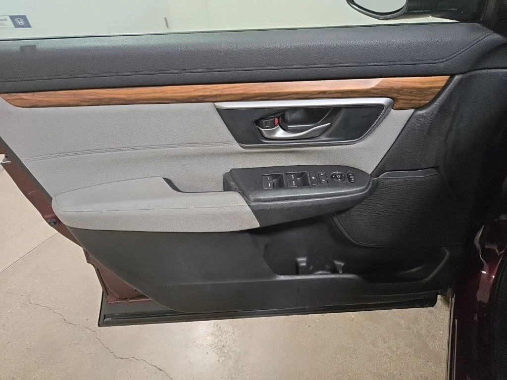 Used 2017 Red Honda EX image 21