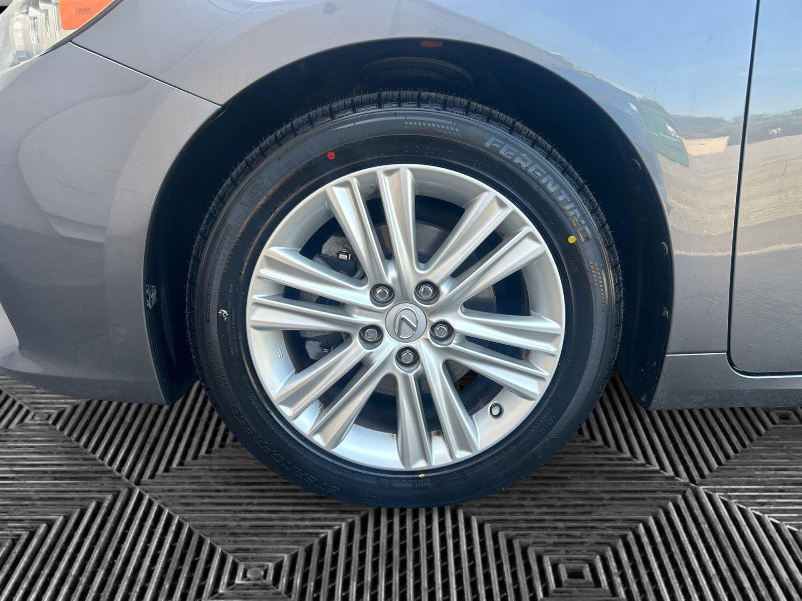 Used 2015 Nebula Gray Pearl Lexus  image 14